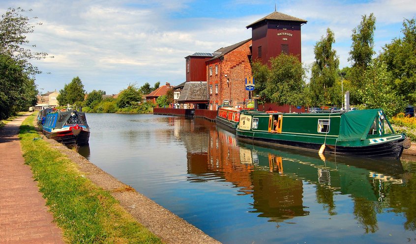 Firm appointed to give UK's 200-year-old canal network some TLC ...