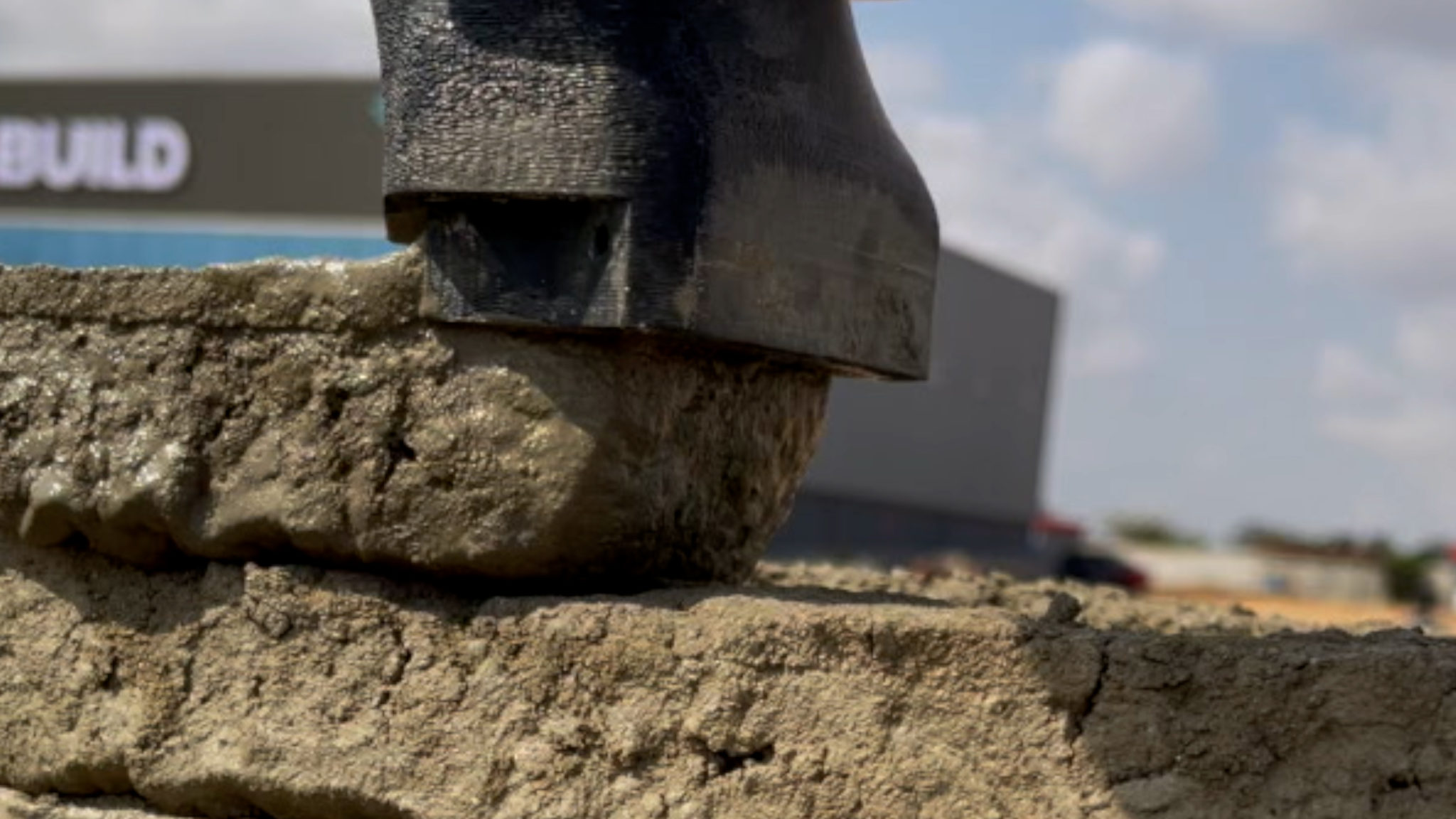 cemex-and-cobod-can-now-use-ready-mix-concrete-in-3d-printing-global