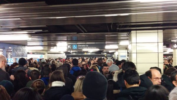 Morning rush hour at Toronto’s Bloor-Yonge Station (Natural RX/CC0 1.0/Public domain)