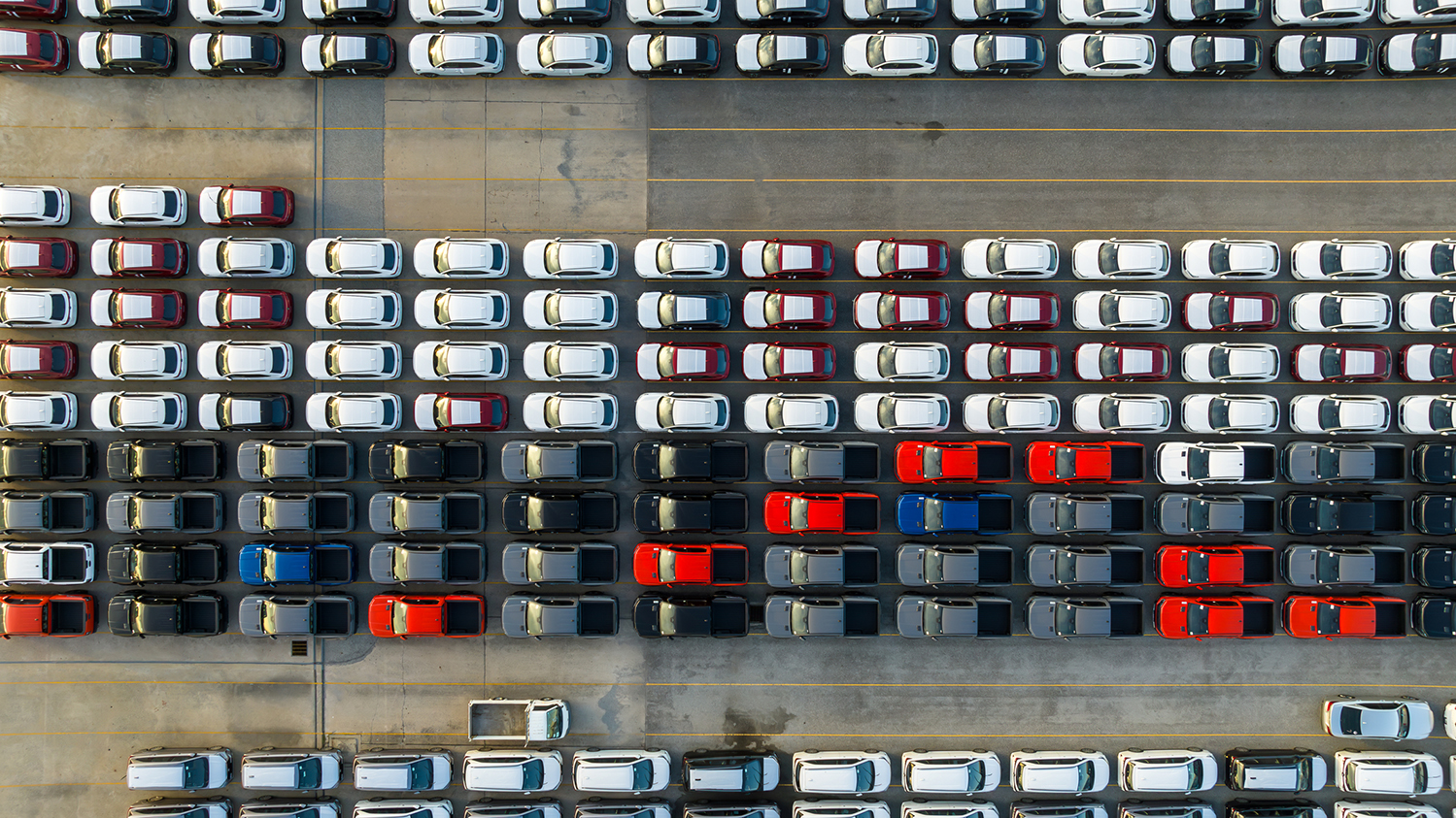 US battery production - Electric vehicles await shipping (Mr.siwabud Veerapaisarn/Dreamstime)